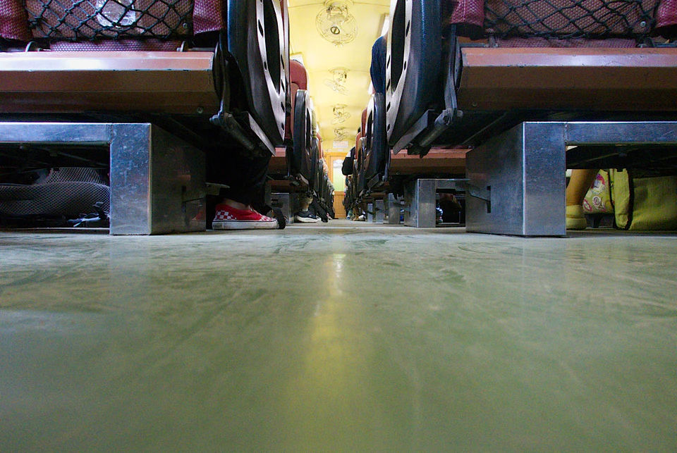 Color — photograph 40 of 73