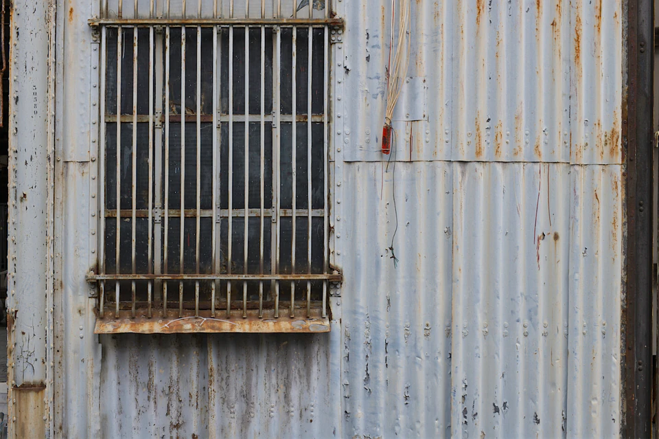 Color — photograph 44 of 73