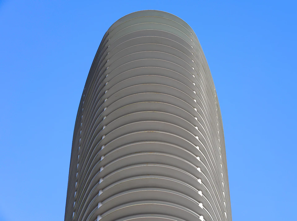 Color — photograph 45 of 73